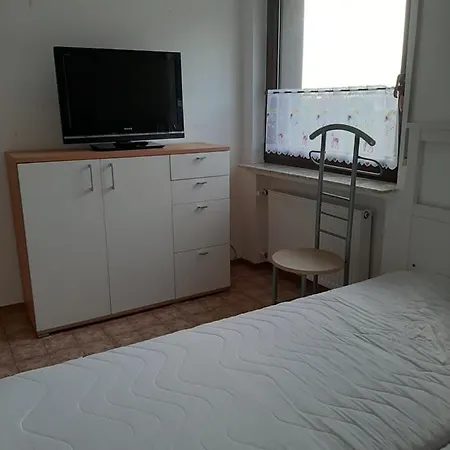 Familienfreundliche Ferienwohnung Auf Dem Lande Monteur Apartment