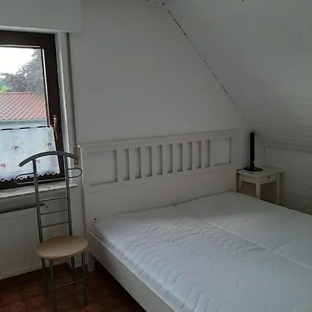 Familienfreundliche Ferienwohnung Auf Dem Lande Monteur * Hessisch Oldendorf