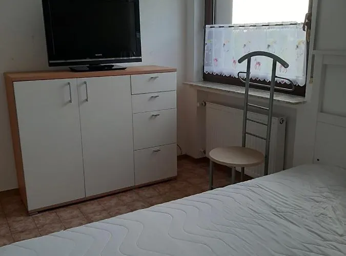 Familienfreundliche Ferienwohnung Auf Dem Lande Monteur Appartement